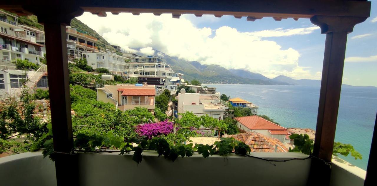 Q Bay Apartments Qeparo Bagian luar foto