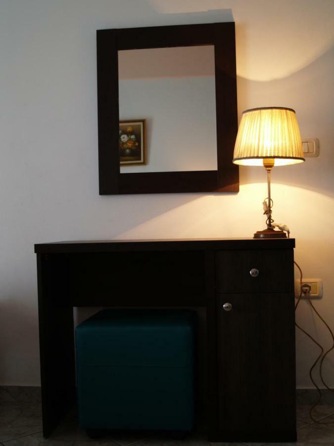 Q Bay Apartments Qeparo Bagian luar foto