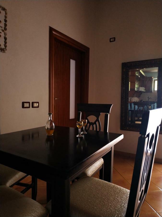 Q Bay Apartments Qeparo Bagian luar foto