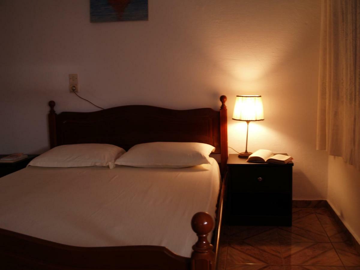 Q Bay Apartments Qeparo Bagian luar foto
