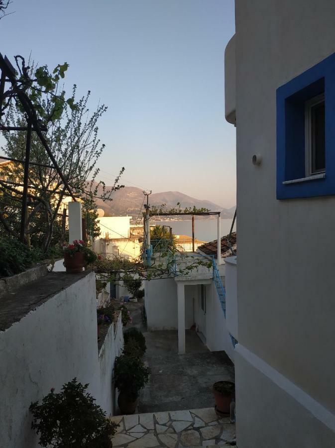 Q Bay Apartments Qeparo Bagian luar foto